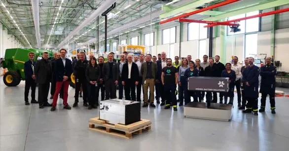 John Deere Invierte en la Producción de Baterías Eléctricas en Saran