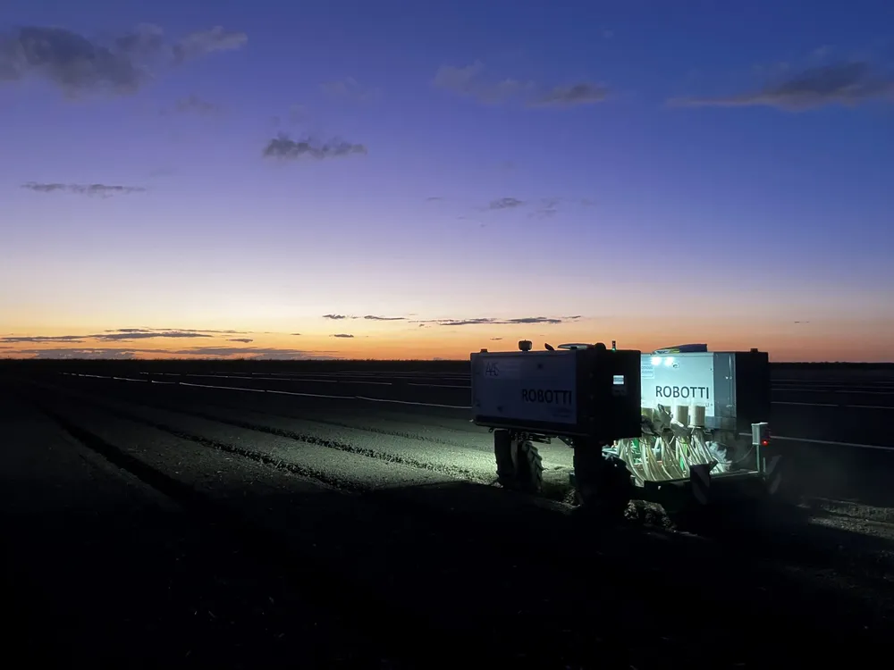 AgroIntelli Files for Bankruptcy, Seeks Buyer for ROBOTTI Technology