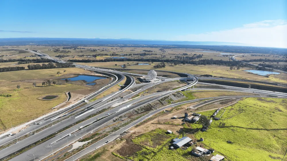 Éxito del M12 West: Elizabeth Drive modernizada en carretera vital