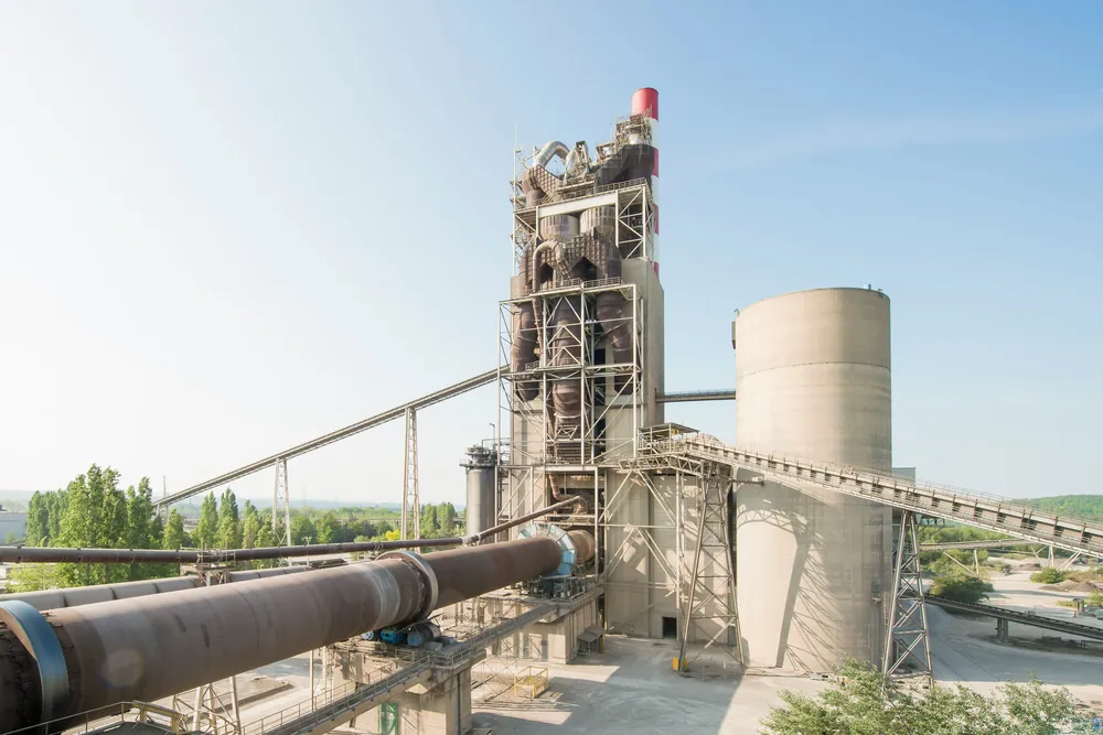 Recycling Waste to Produce Green Cement